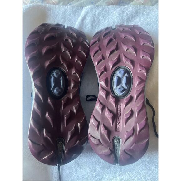 Brooks Women's Multicolor Pure Gift Trail Running Athletic Shoes Size 7.5 - Picture 10 of 12
